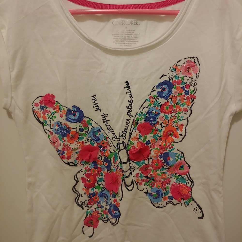 Girls Butterfly t-shirt NWOT